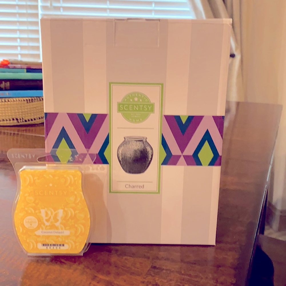 Charred Scentsy Warmer and Wax Bar